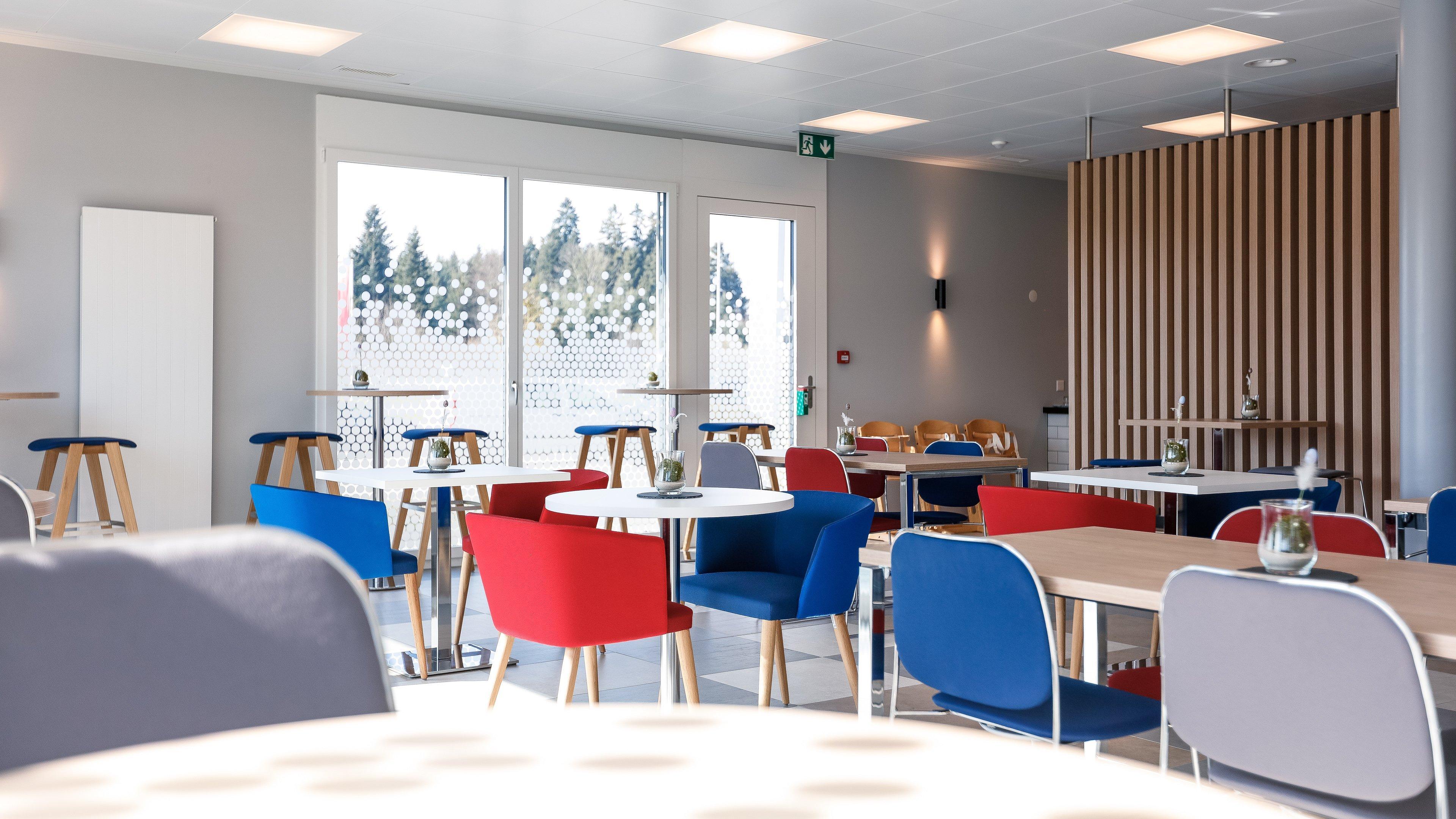 Holiday Inn Express Luzern-Neuenkirch, An Ihg Hotel Ρότενμπουργκ Εξωτερικό φωτογραφία