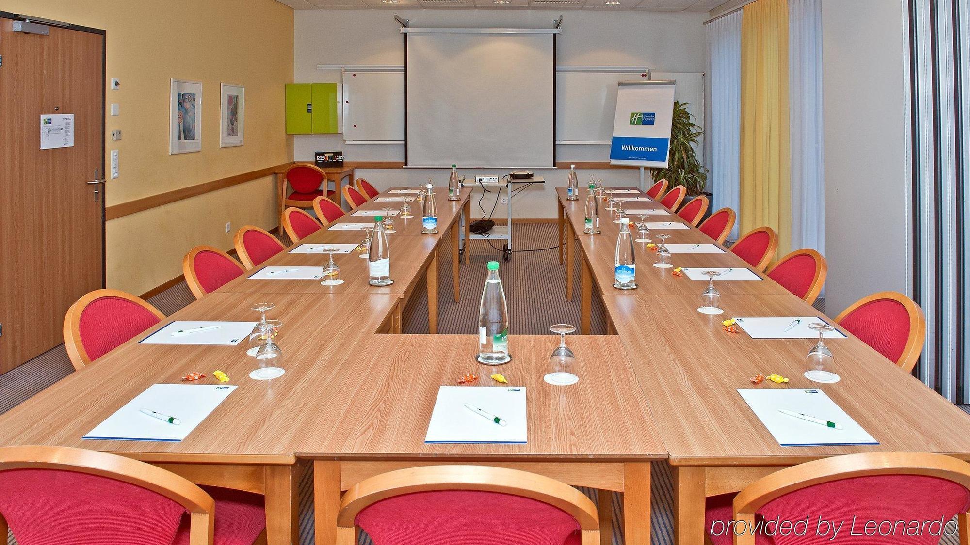 Holiday Inn Express Luzern-Neuenkirch, An Ihg Hotel Ρότενμπουργκ Εξωτερικό φωτογραφία