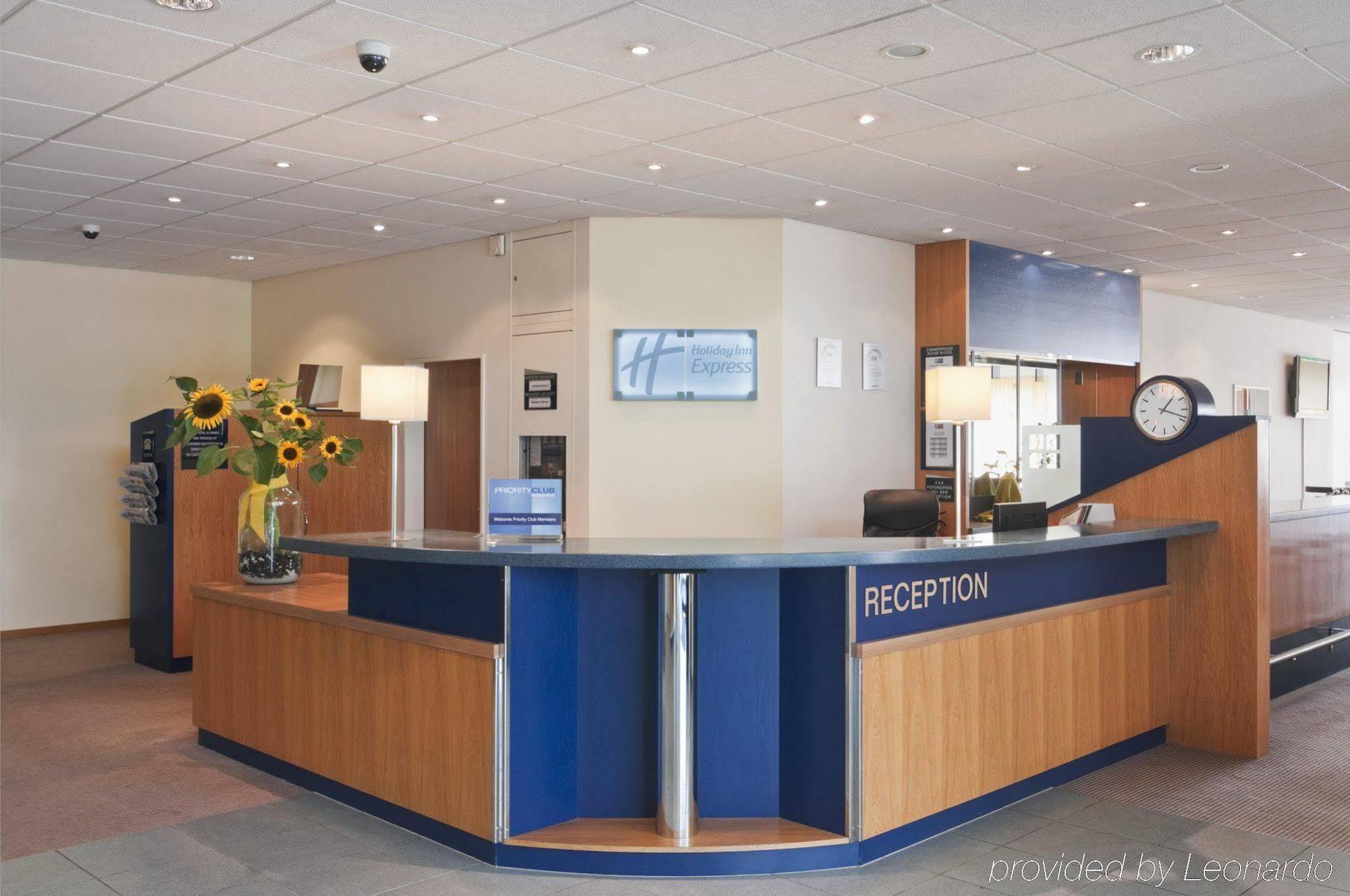 Holiday Inn Express Luzern-Neuenkirch, An Ihg Hotel Ρότενμπουργκ Εξωτερικό φωτογραφία