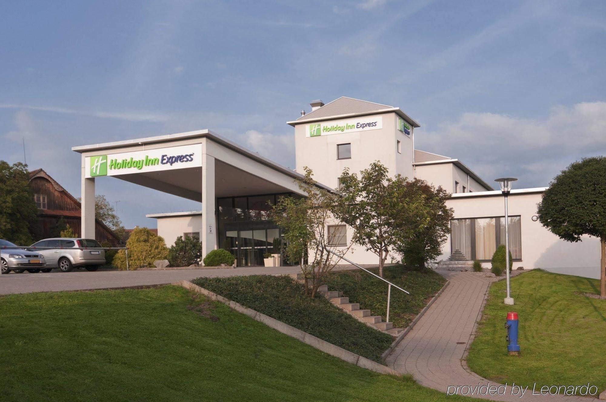 Holiday Inn Express Luzern-Neuenkirch, An Ihg Hotel Ρότενμπουργκ Εξωτερικό φωτογραφία