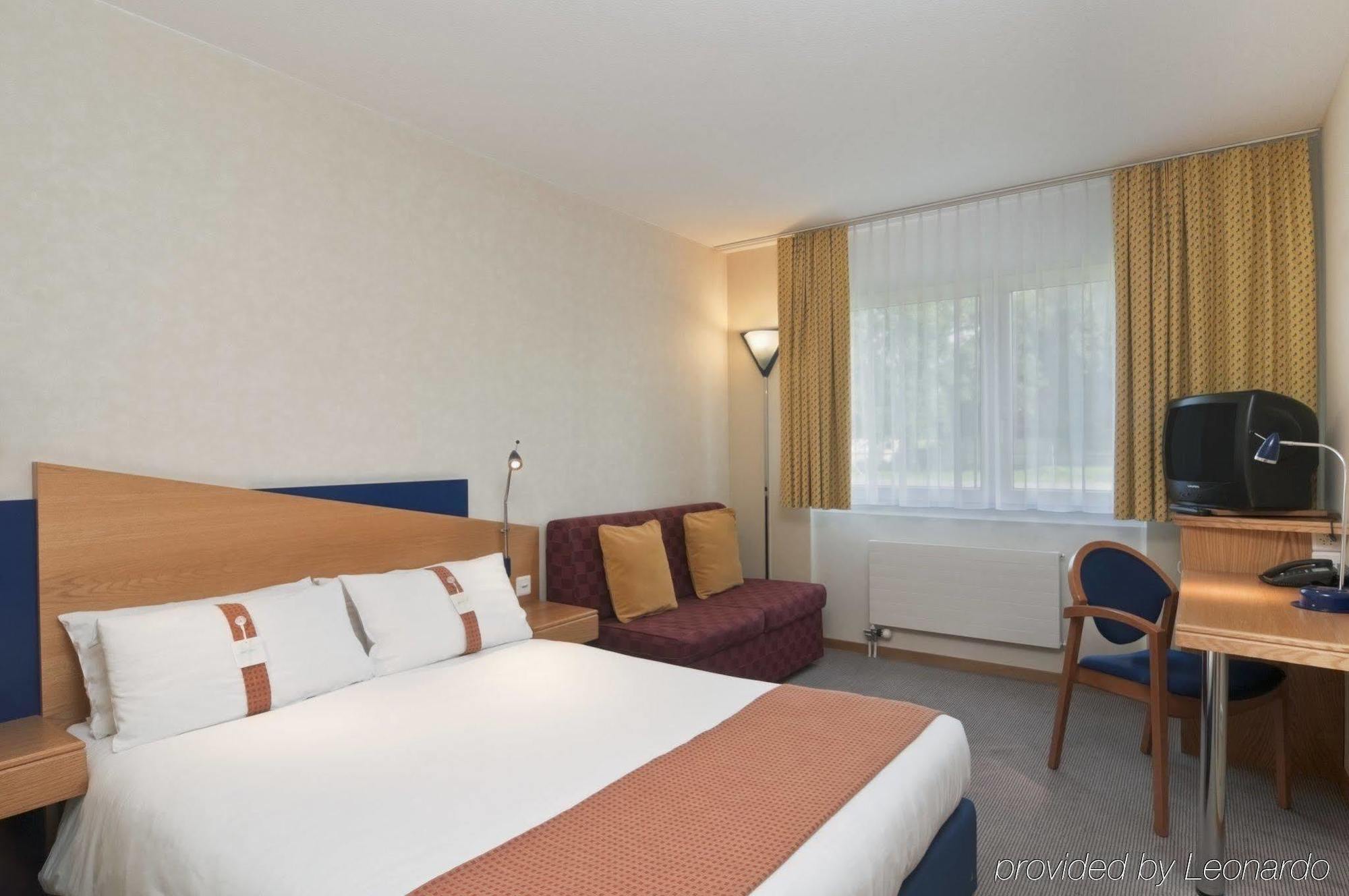 Holiday Inn Express Luzern-Neuenkirch, An Ihg Hotel Ρότενμπουργκ Εξωτερικό φωτογραφία